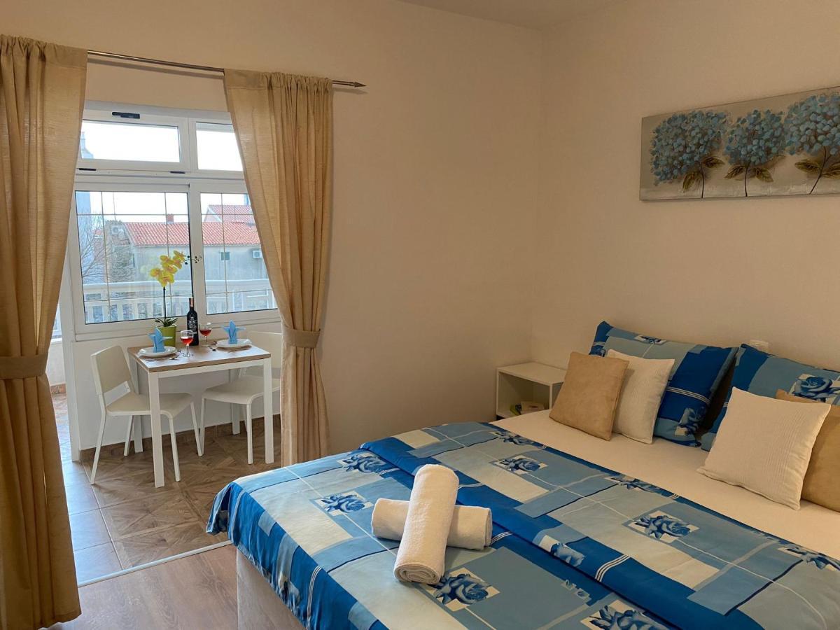 Apartments Kovac Макарска Екстериор снимка