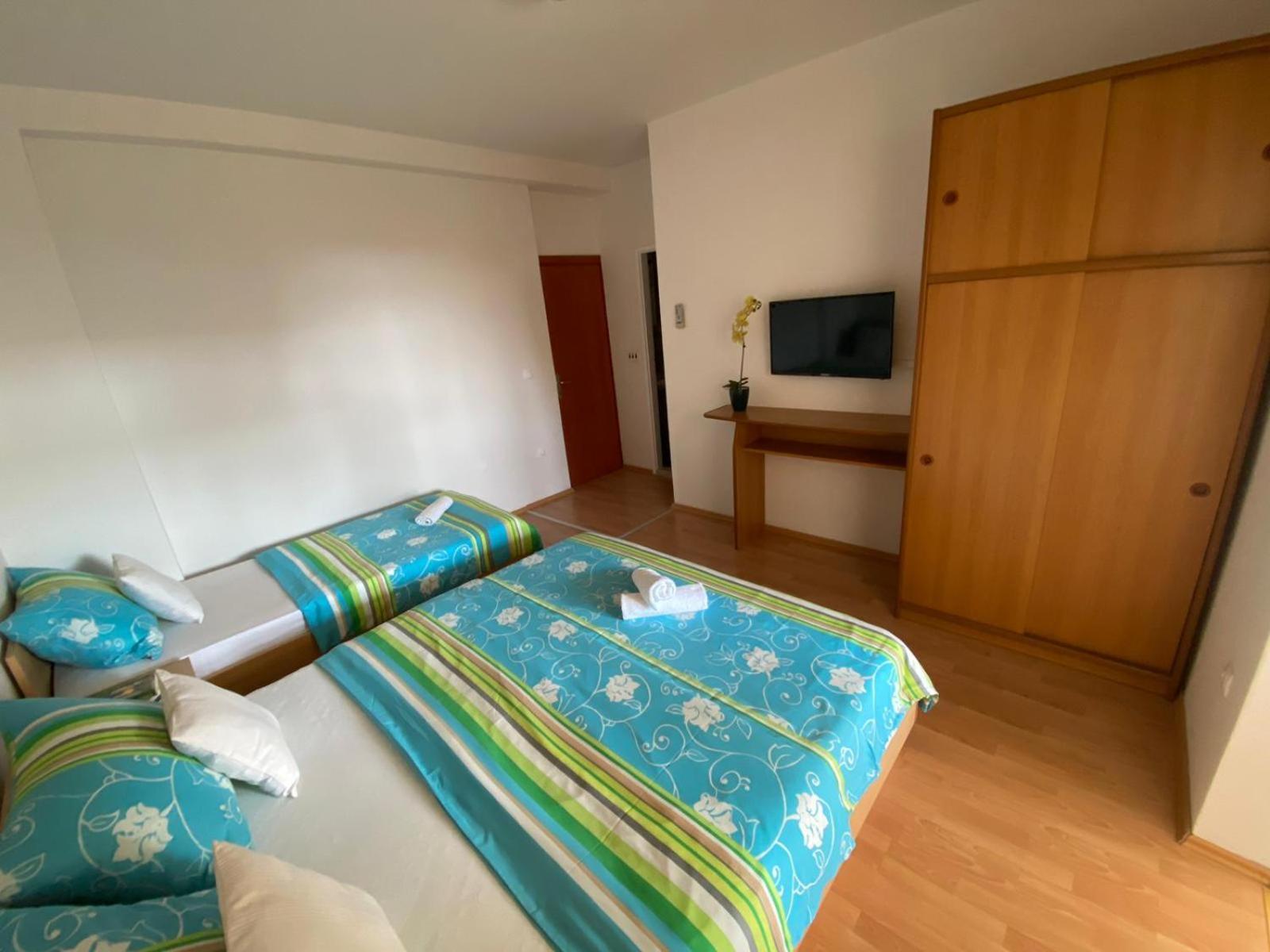 Apartments Kovac Макарска Стая снимка
