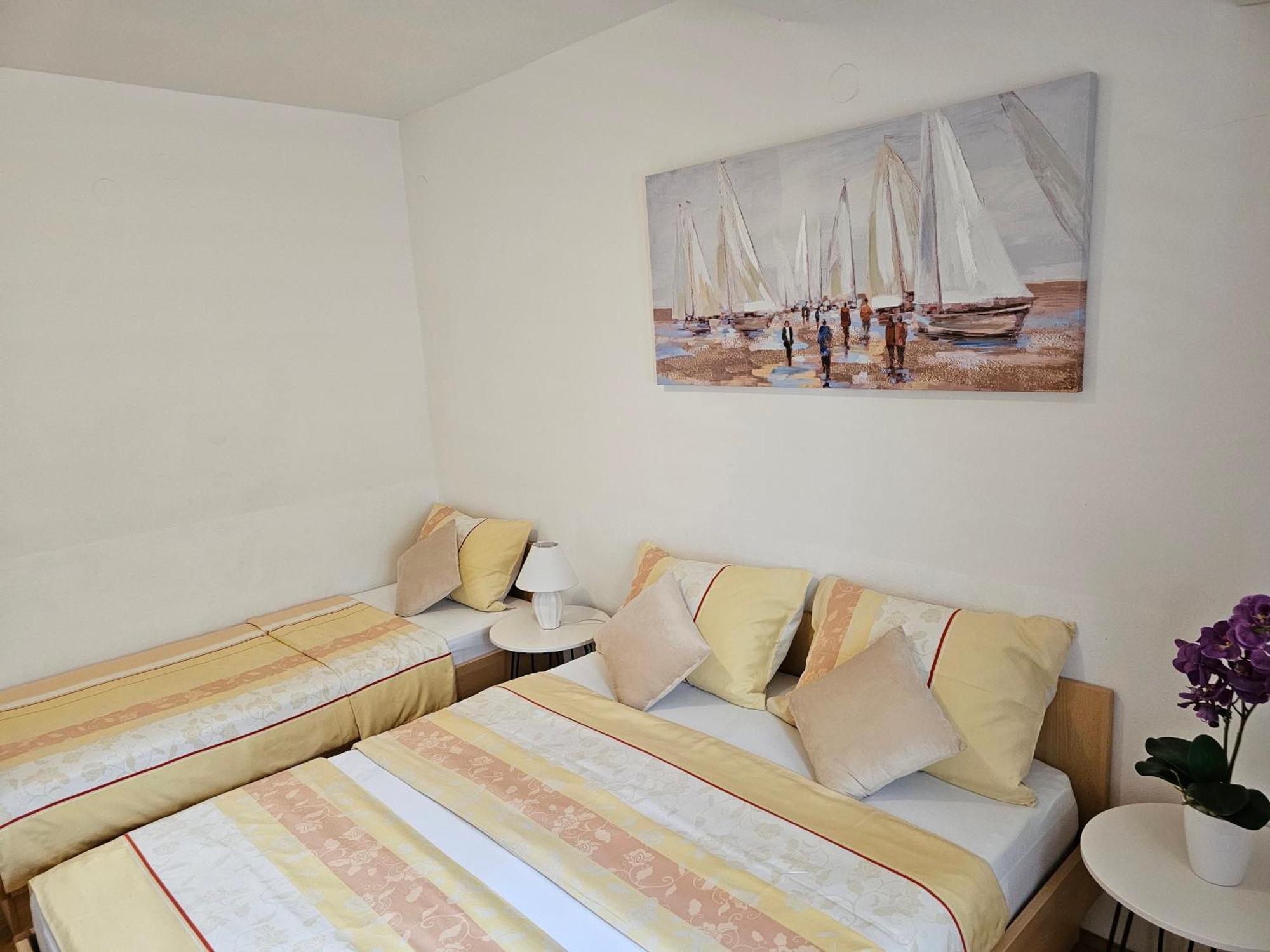 Apartments Kovac Макарска Стая снимка