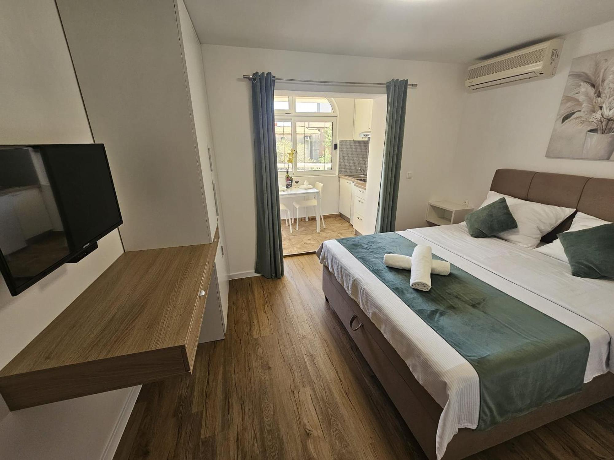 Apartments Kovac Макарска Стая снимка