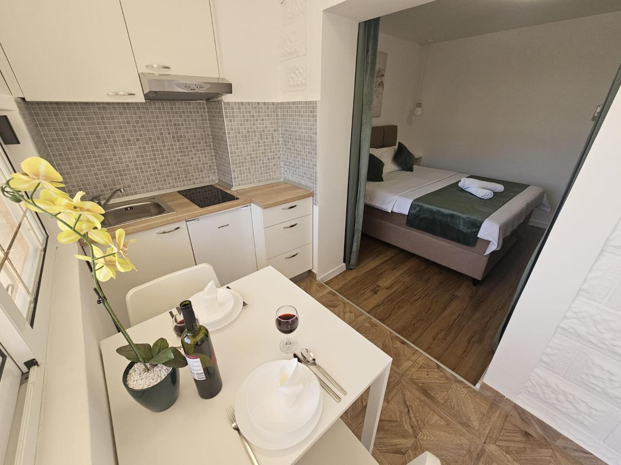 Apartments Kovac Макарска Стая снимка