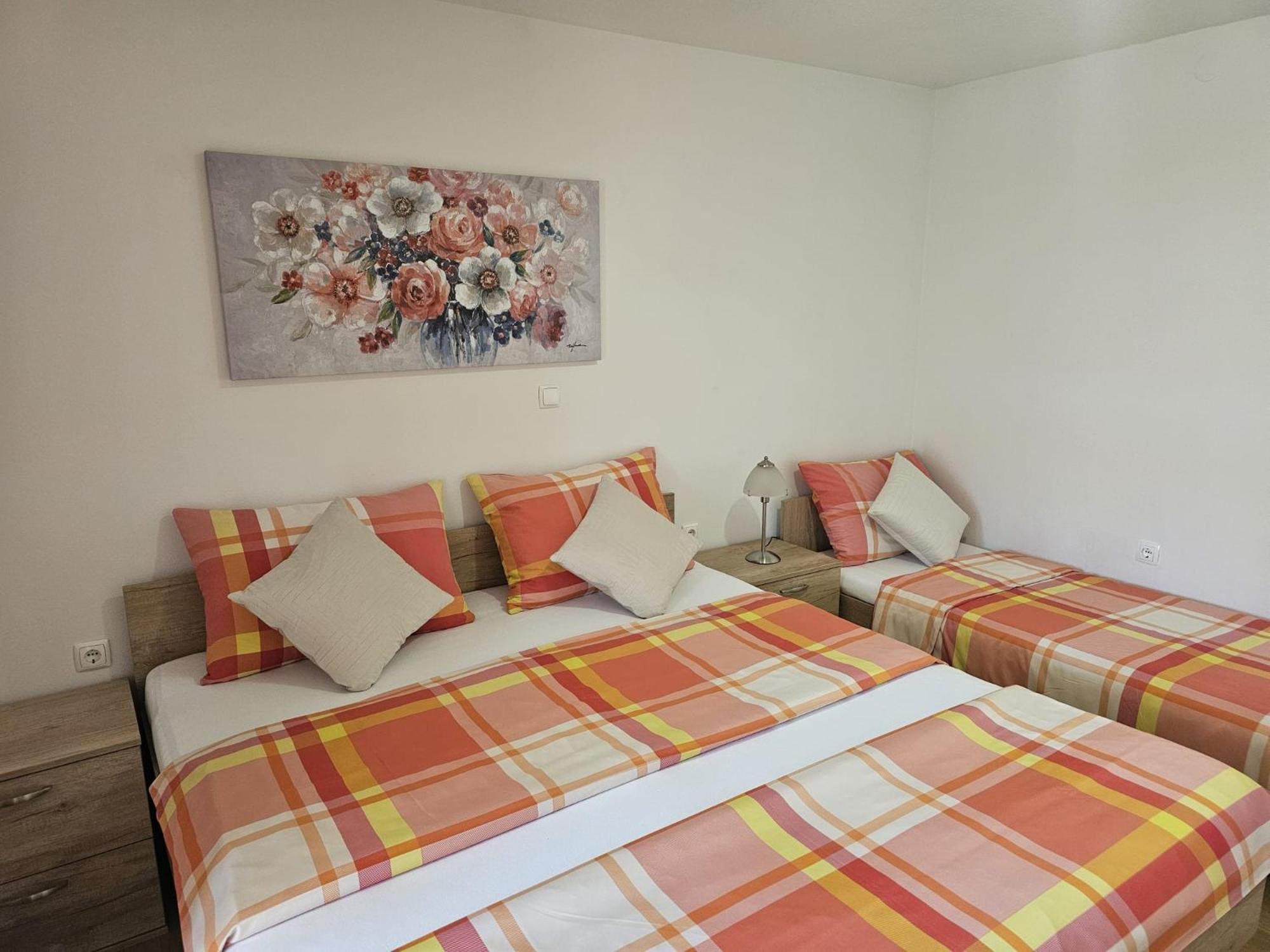 Apartments Kovac Макарска Стая снимка